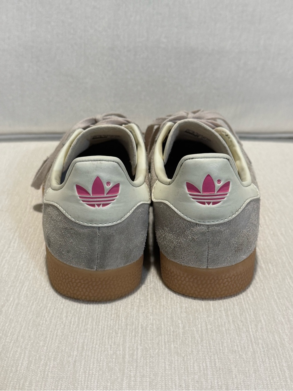 Adidas Gazelle Women's Valentine’s Day 7.5 - Picture 4 of 7